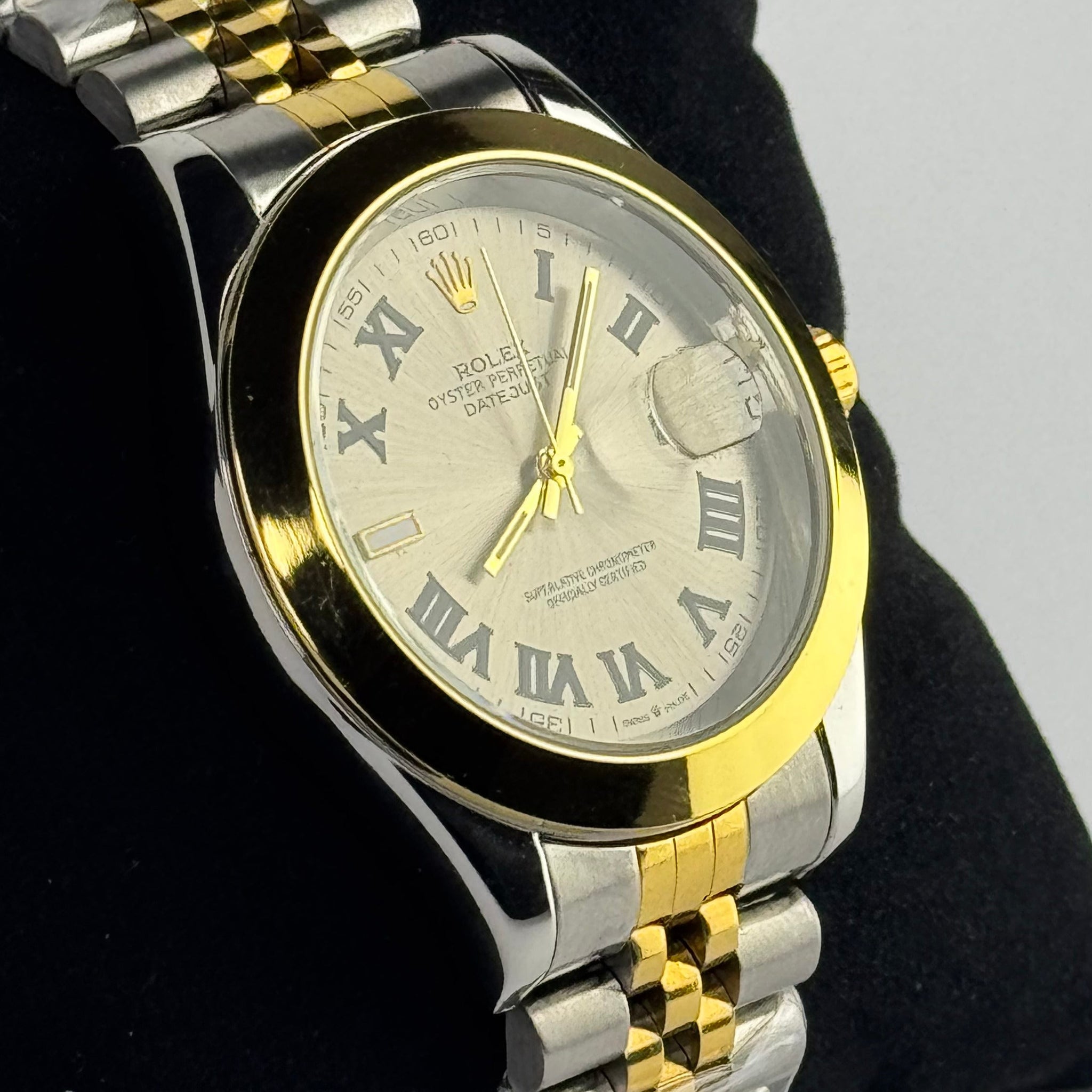 Rolex– VZ-02 Jubilee Gold & Silver